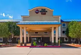 Photograph of Best Western University Inn & Suites, Wichita Falls