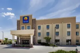 Photograph of Comfort Inn, Victoria