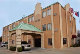 Photograph of Americas Best Value Inn, 