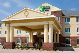 Photograph of Holiday Inn Express, Childress
