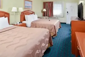 Photograph of Quality Inn, Van Horn