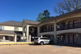 Photograph of Motel 6, Tyler