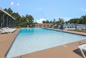 Photograph of Motel 6, Kilgore