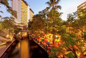 Photograph of Hilton Palacio del Rio, San Antonio