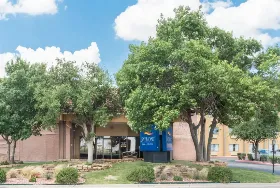 Photograph of Baymont by Wyndham, Midland