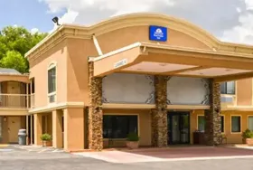 Photograph of Americas Best Value Inn, Houston