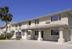 Photograph of Super 8, Aransas Pass