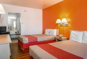Photograph of Motel 6, Van Horn