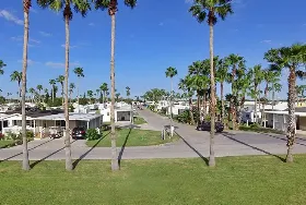 Photograph of Fun N Sun RV Resort, San Benito