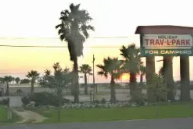 Photograph of Holiday Trav-L-Park, Del Rio