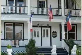 Photograph of Lost Bayou Guesthouse, Galveston