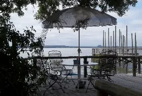 Photograph of Lakeside Lodge, Burnet