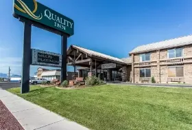 Photograph of Quality Inn, Richfield