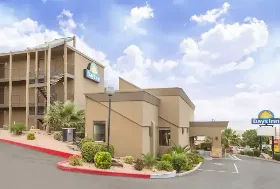 Photograph of Days Inn, Saint George