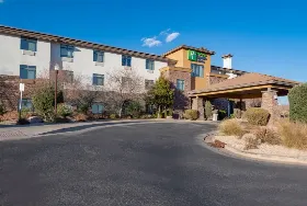 Photograph of Holiday Inn Express, Washington