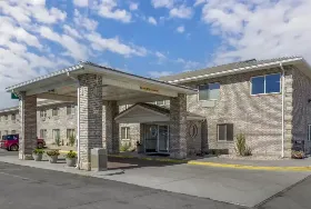 Photograph of Quality Inn & Suites Fillmore I-15, Fillmore