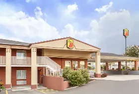 Photograph of Super 8, Salina