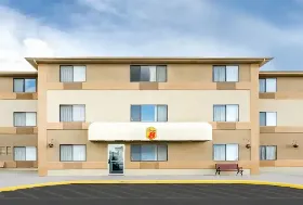 Photograph of Super 8, Cedar City