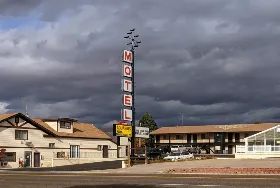 Photograph of Aquarius Motel & Restaurant, Bicknell