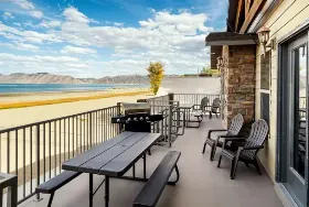 Photograph of Blue Water Resort, Garden City