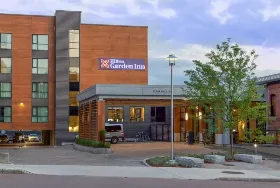 Photograph of Hilton Garden Inn, Burlington