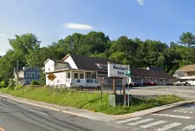 Photograph of Budget Inn, Barre