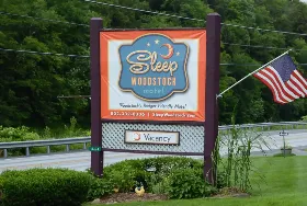Photograph of Sleep Woodstock Motel, Woodstock