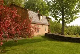 Photograph of Sweet Retreat Guesthouse & Sugarworks, Northfield