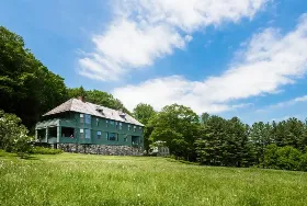 Photograph of The Sugarhouse, Dummerston