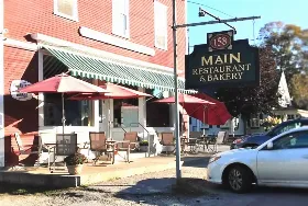 Photograph of 158 Main Restaurant & Bakery, Jeffersonville