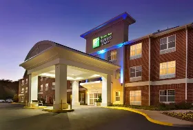 Photograph of Holiday Inn Express, Manassas