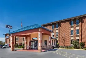 Photograph of Travelodge, Winchester
