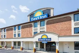 Photograph of Days Inn, Dumfries