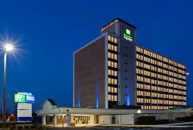 Photograph of Holiday Inn Express, Springfield