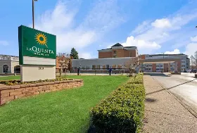 Photograph of La Quinta Inn & Suites, Williamsburg