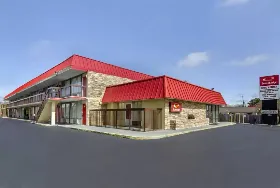 Photograph of Econo Lodge, Roanoke