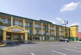 Photograph of Days Inn, Roanoke