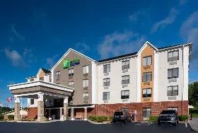 Photograph of Holiday Inn Express, Hillsville