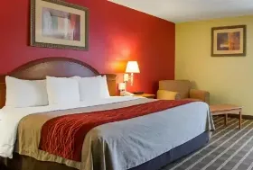 Photograph of Comfort Inn, Fairfax