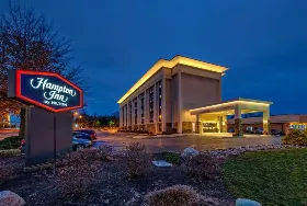 Photograph of Hampton Inn, Charlottesville