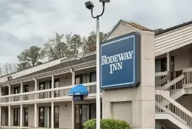 Photograph of Rodeway Inn, Richmond