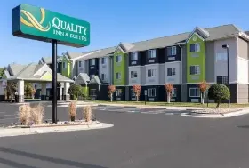 Photograph of Quality Inn, Ashland