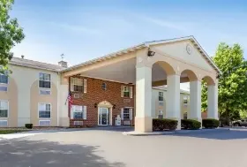 Photograph of Quality Inn, Stephens City