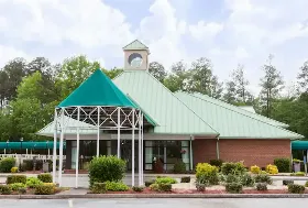 Photograph of Days Inn, Petersburg