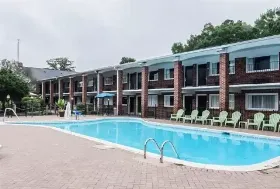 Photograph of Rodeway Inn, Williamsburg