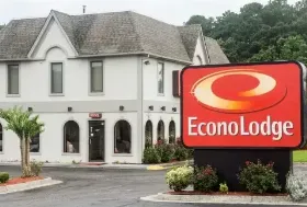 Photograph of Econo Lodge, Chesapeake