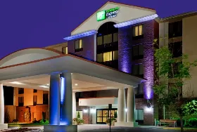Photograph of Holiday Inn Express, Chesapeake