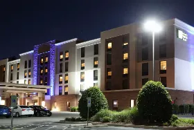 Photograph of Holiday Inn Express, Newport News