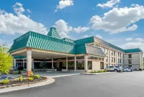 Photograph of Quality Inn, Portsmouth