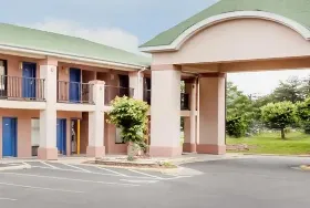 Photograph of Knights Inn, Ruther Glen